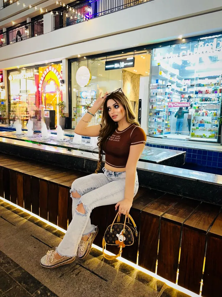 carousel-images