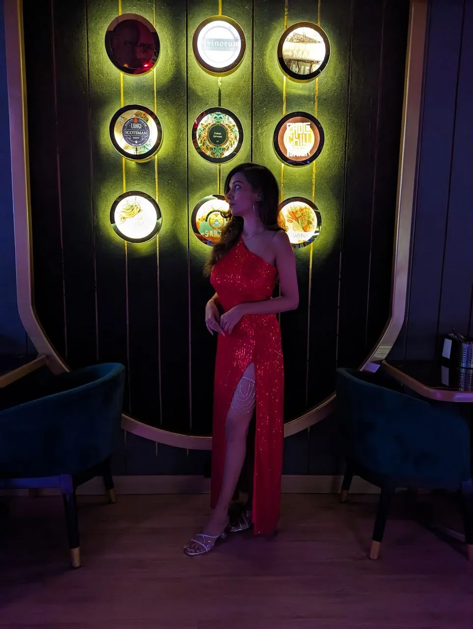 carousel-images
