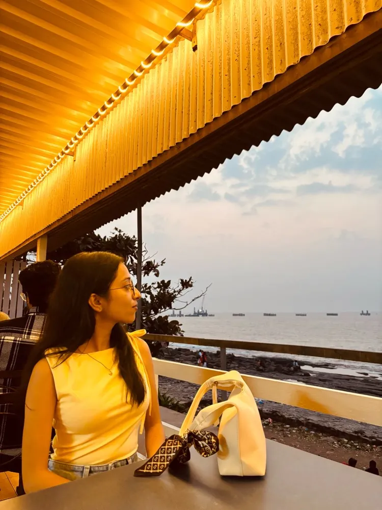 carousel-images