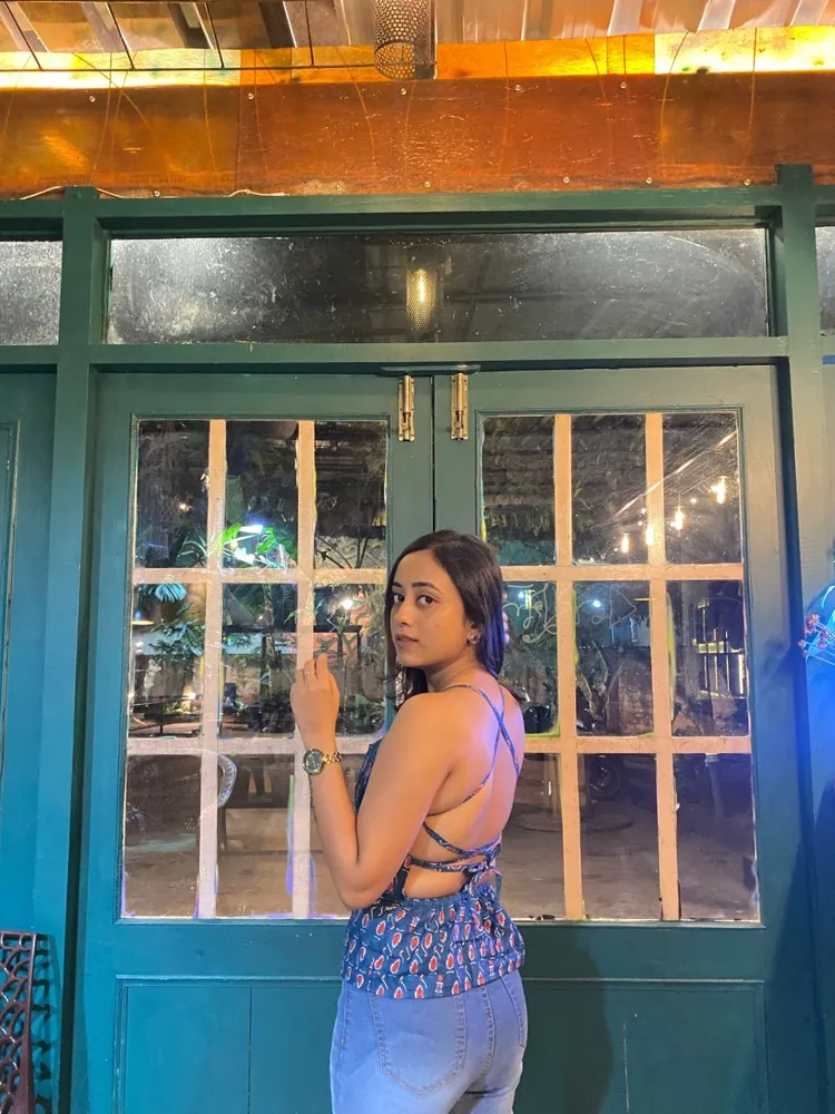 carousel-images