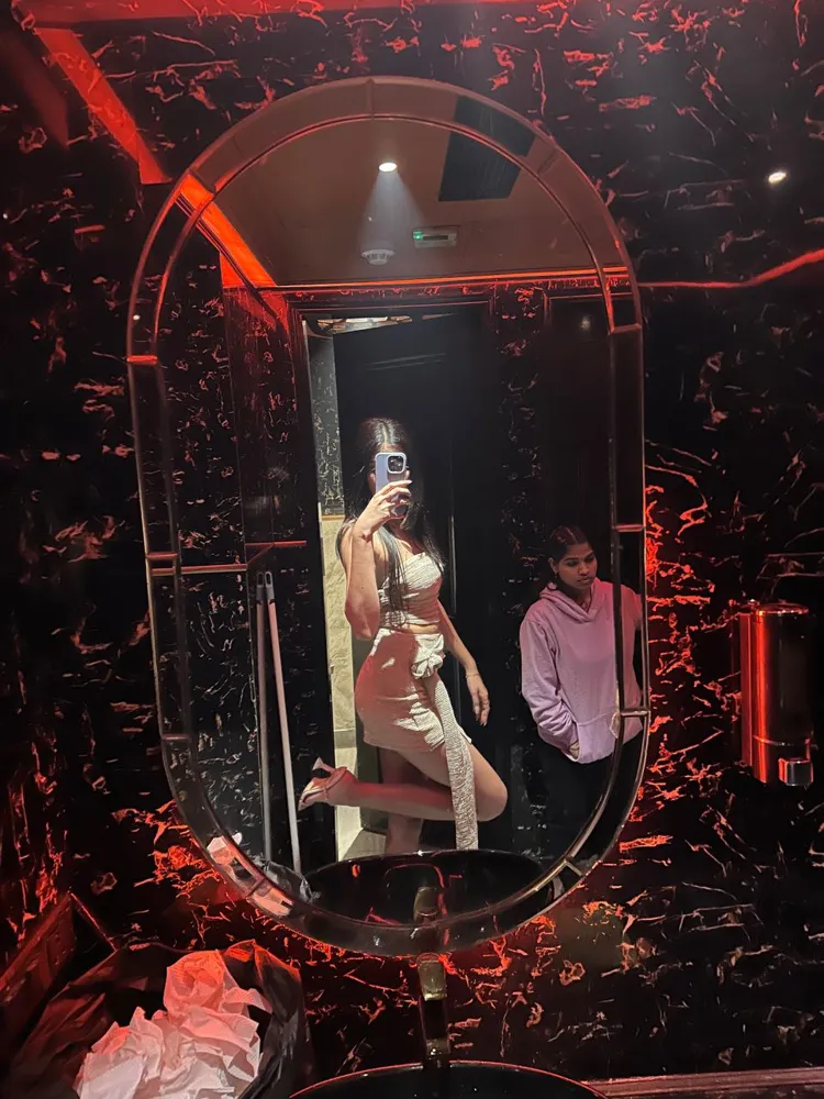 carousel-images