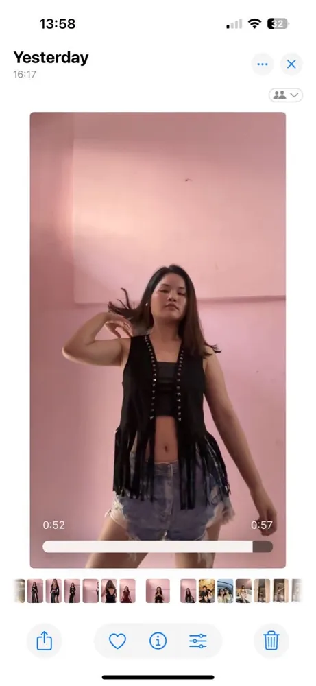 carousel-images