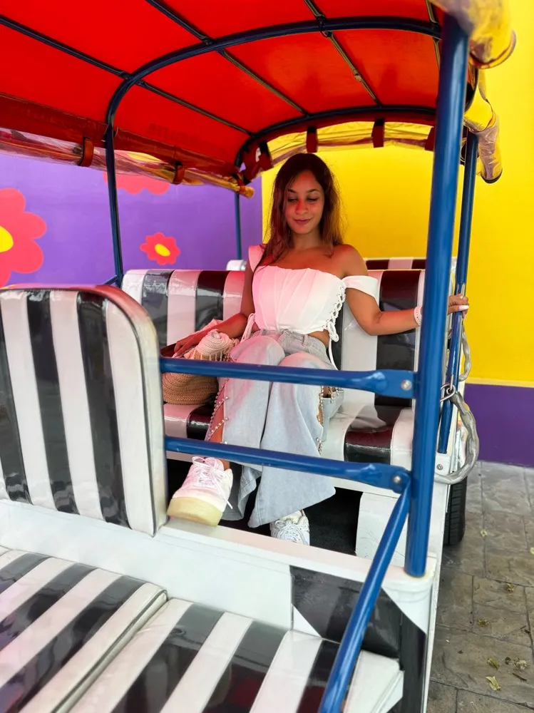 carousel-images