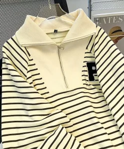 Oversized Striper Sweatshirt