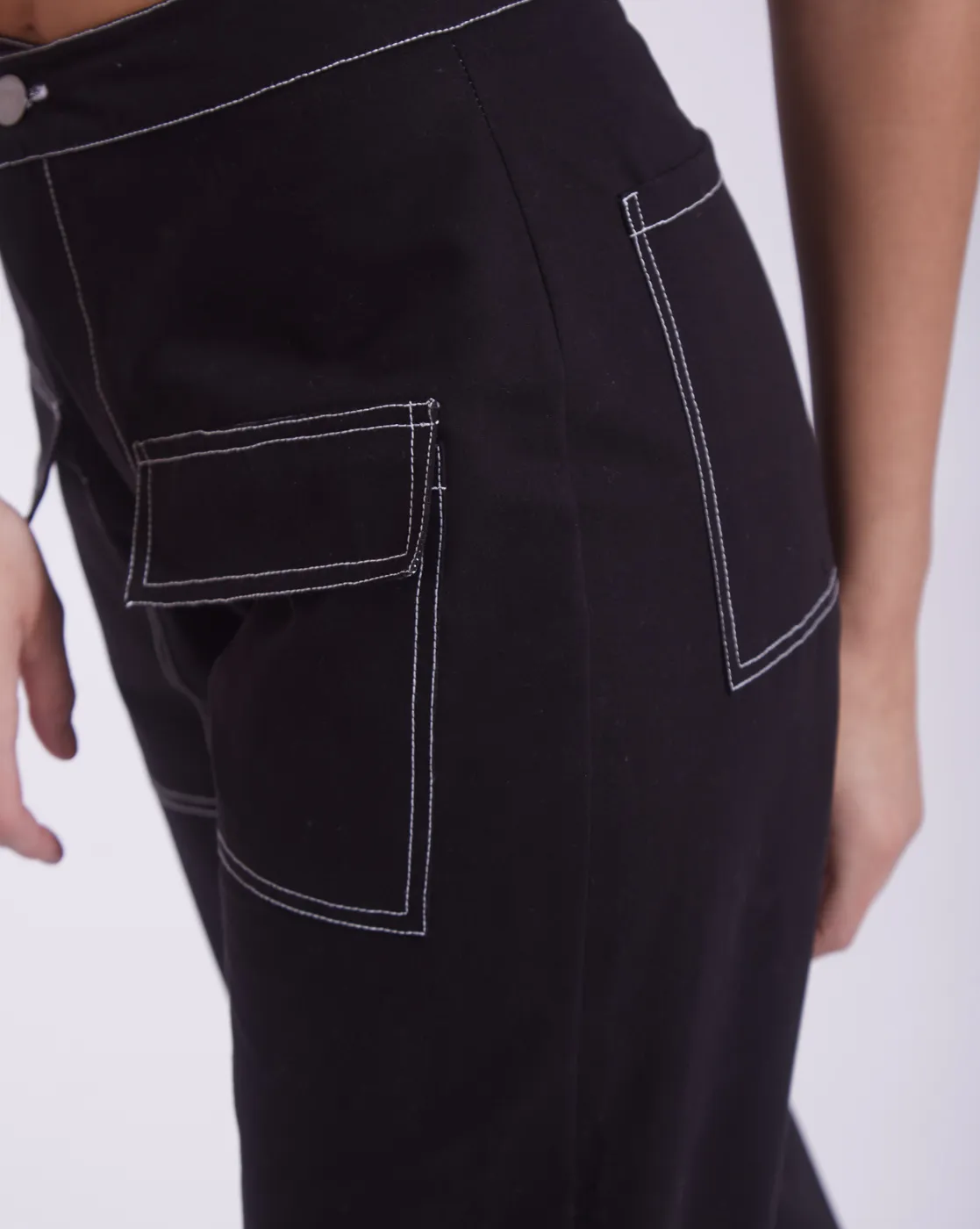 Contrast Stitch Front Pocket Cargo Denim - Image 4