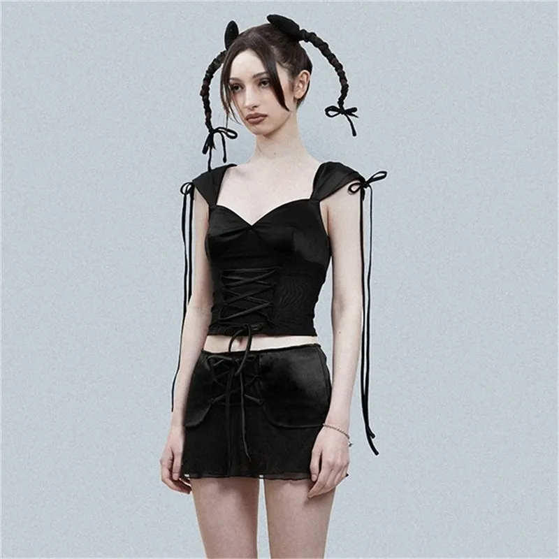 Criss Cross Crop Top - NEWME