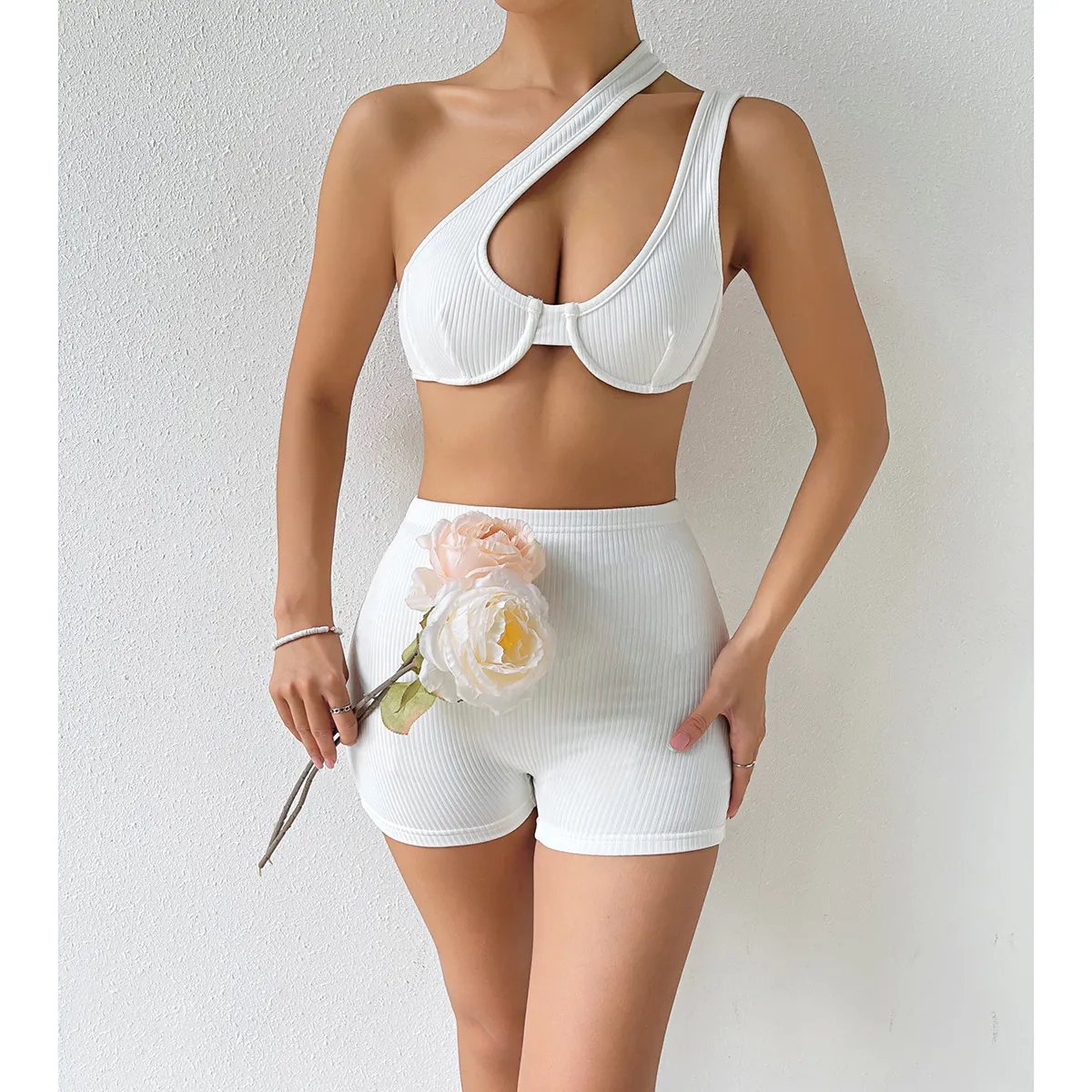 Halter Neck Sleeveless Backless Top Tight Ribbon Shorts Two-piece Set