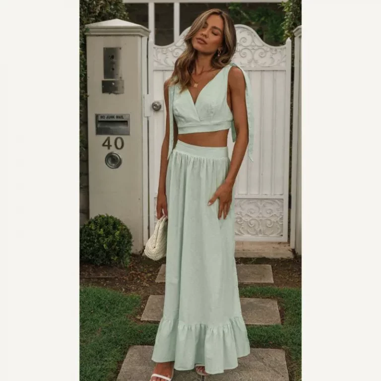 Solid Crop Top And Long Skirt Set - Image 1