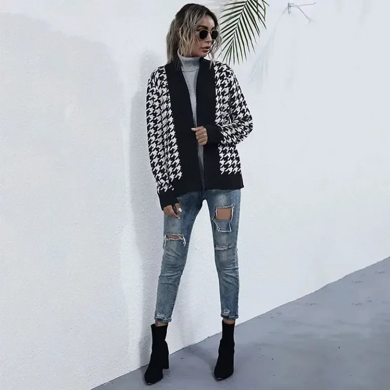 Checker Collared Long Sleeve Sweater