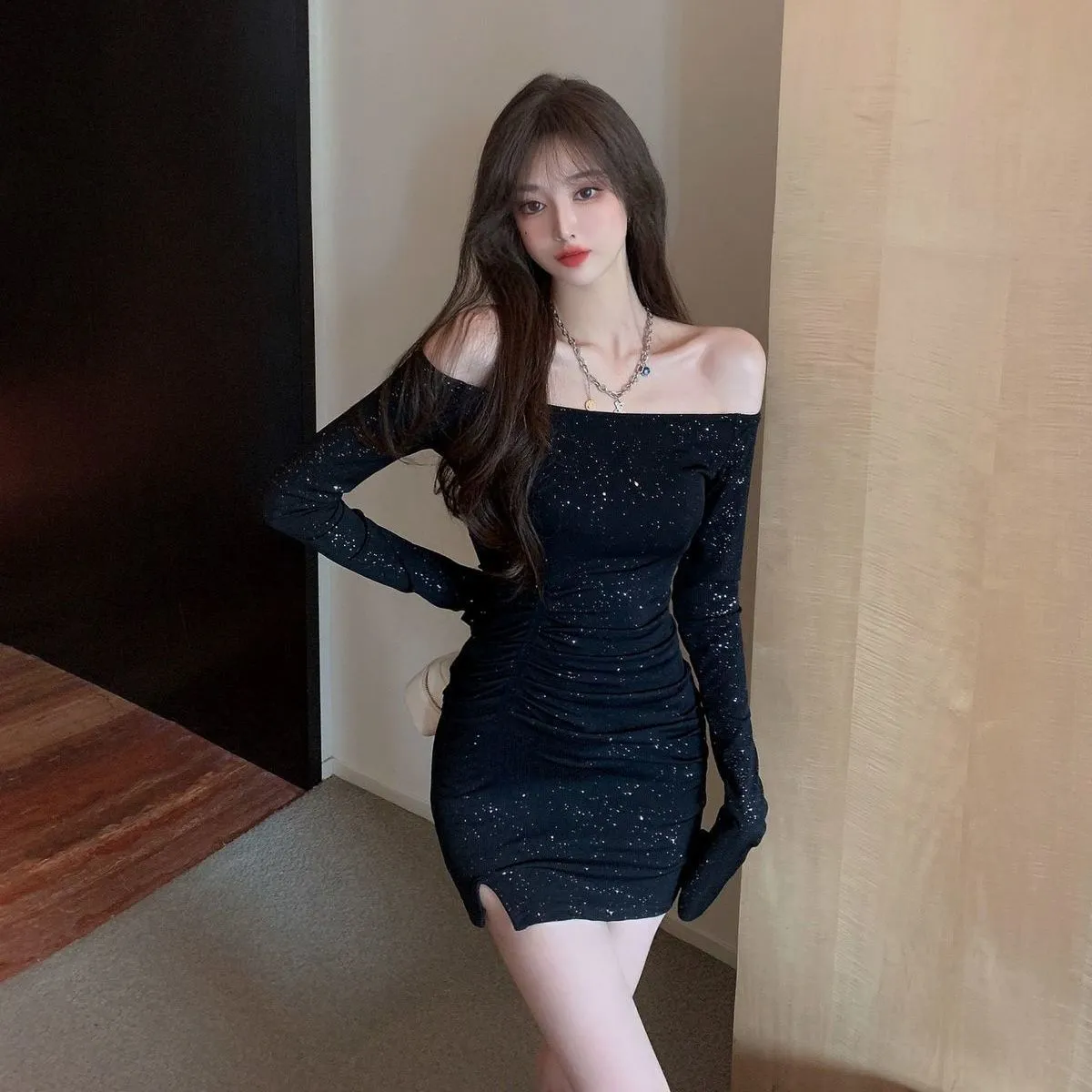 Keyhole Neckline Pleated PU Leather Slim Dress