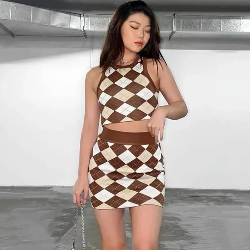 Halter Neck Plaid Crop Top And Mini Skirt Set - NEWME