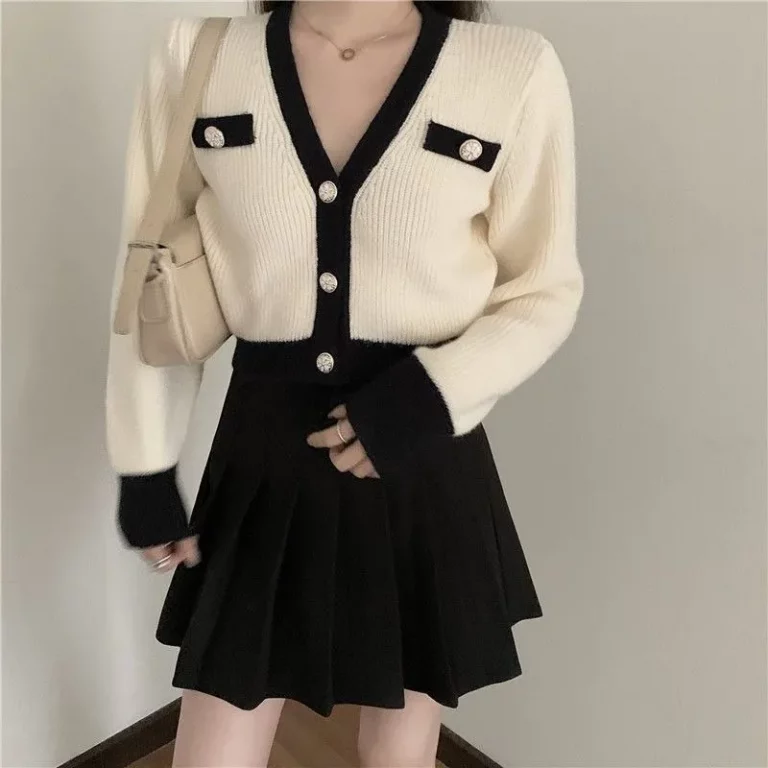 Contrast Long Sleeve Sweater - Image 1