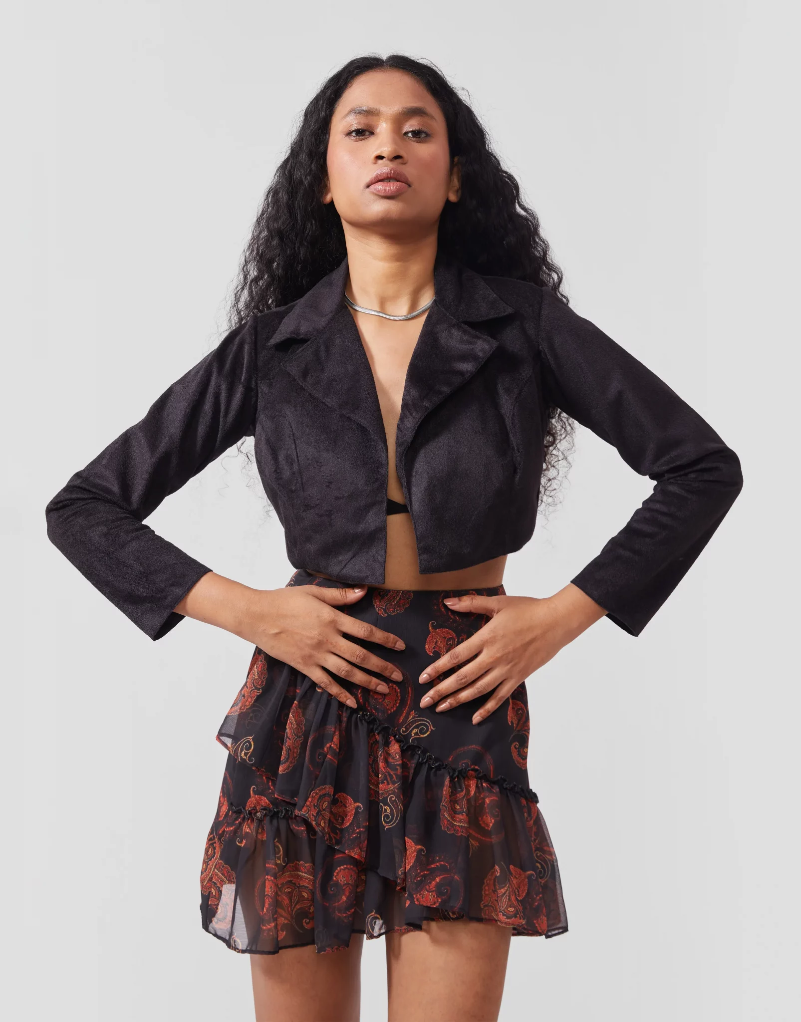 【I AM MARI】24FW★ Label Quilted Velvet Jacket Skirt Set Magenta Velvet Blazer Skirt Set – Hippie Vibe Tribe