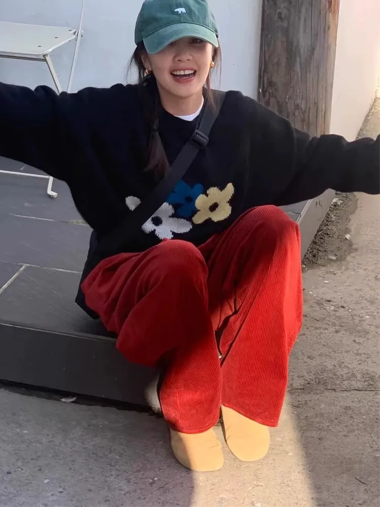 Floral Patterned Baggy Sweatshirt - Image 1