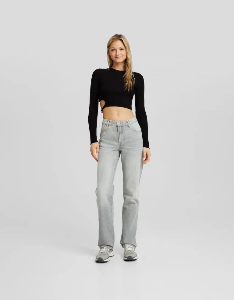 Classy Mid Rise Straight fit Jeans - Image 1