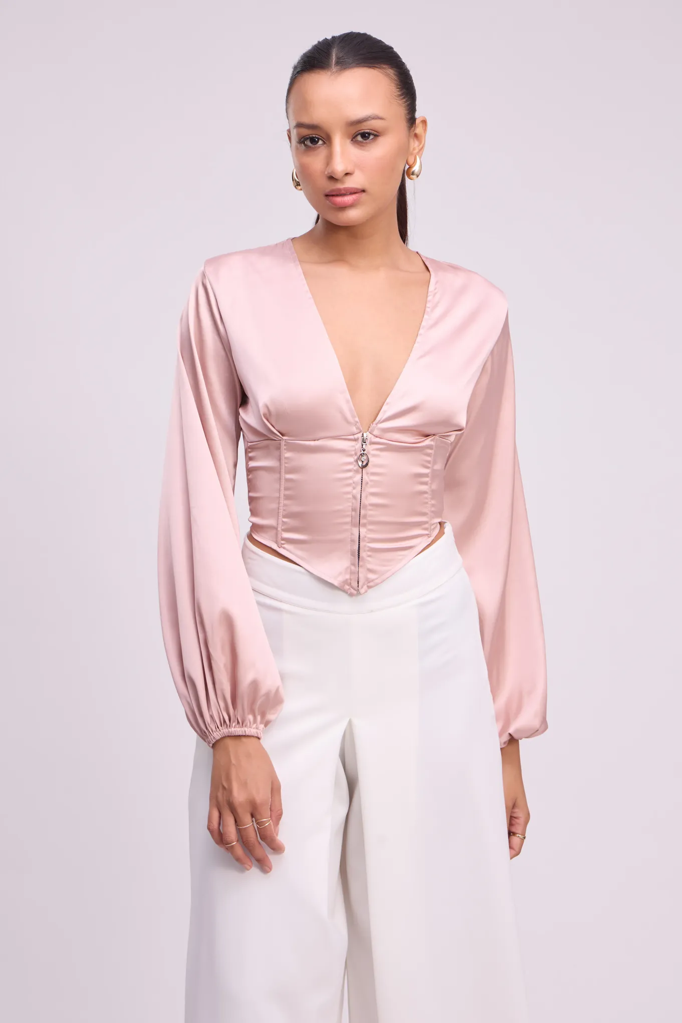 yilon CORSET LACE CAMI ピンク yilon CORSET LACE CAMI ピンク（Light Pink Plunge Neck Satin