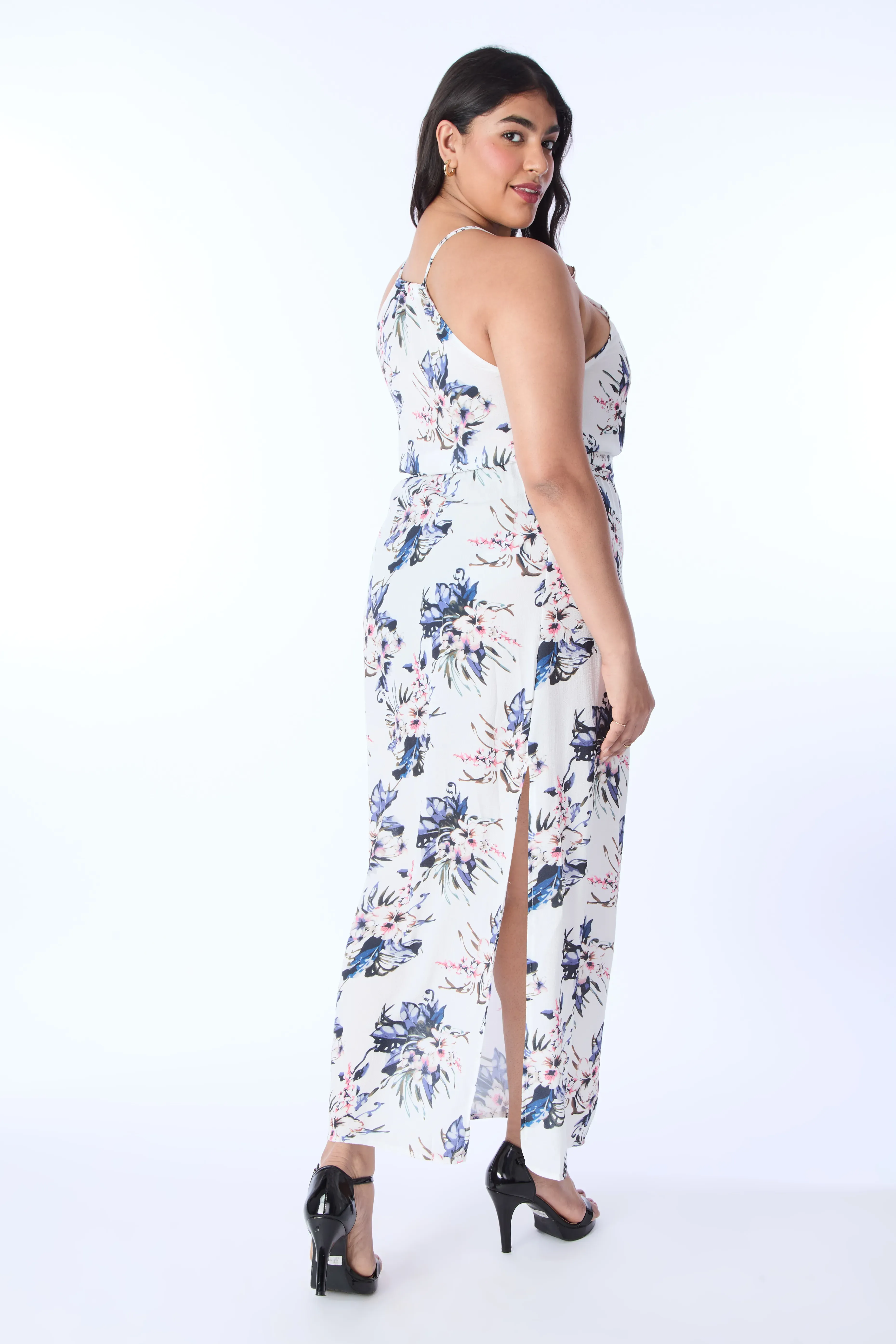 White Floral Halter Sleeveless Maxi Dress - Image 5