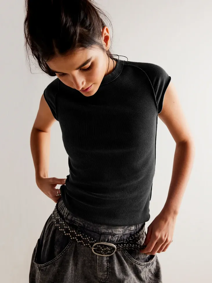 Black Solid Crew Neck Top - Image 1