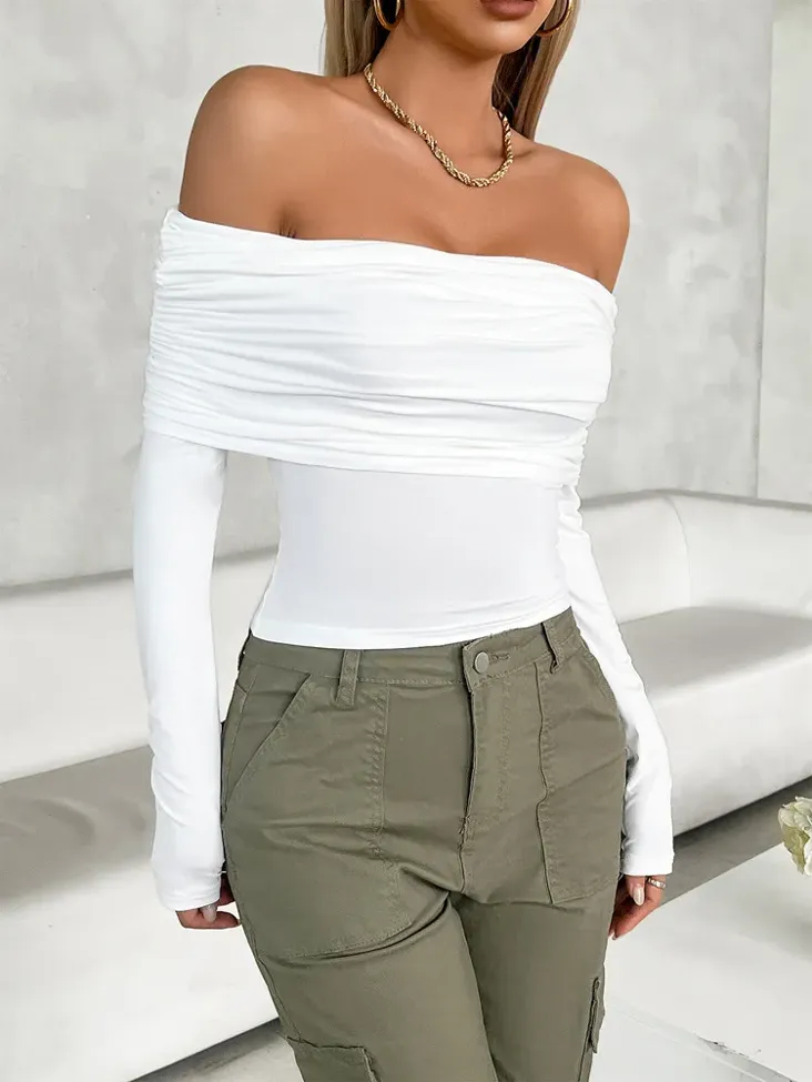 【新品・美品】2way off shoulder blouse/white Alessia Embroidered Off Shoulder Top / White - Hello My Love