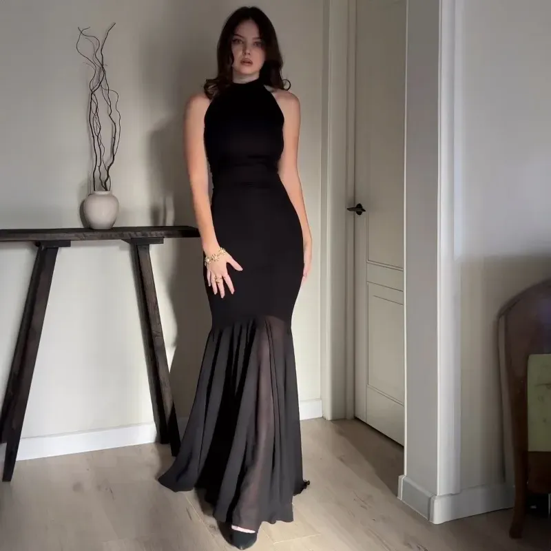Black Solid Mermaid Bodycon Dress - NEWME