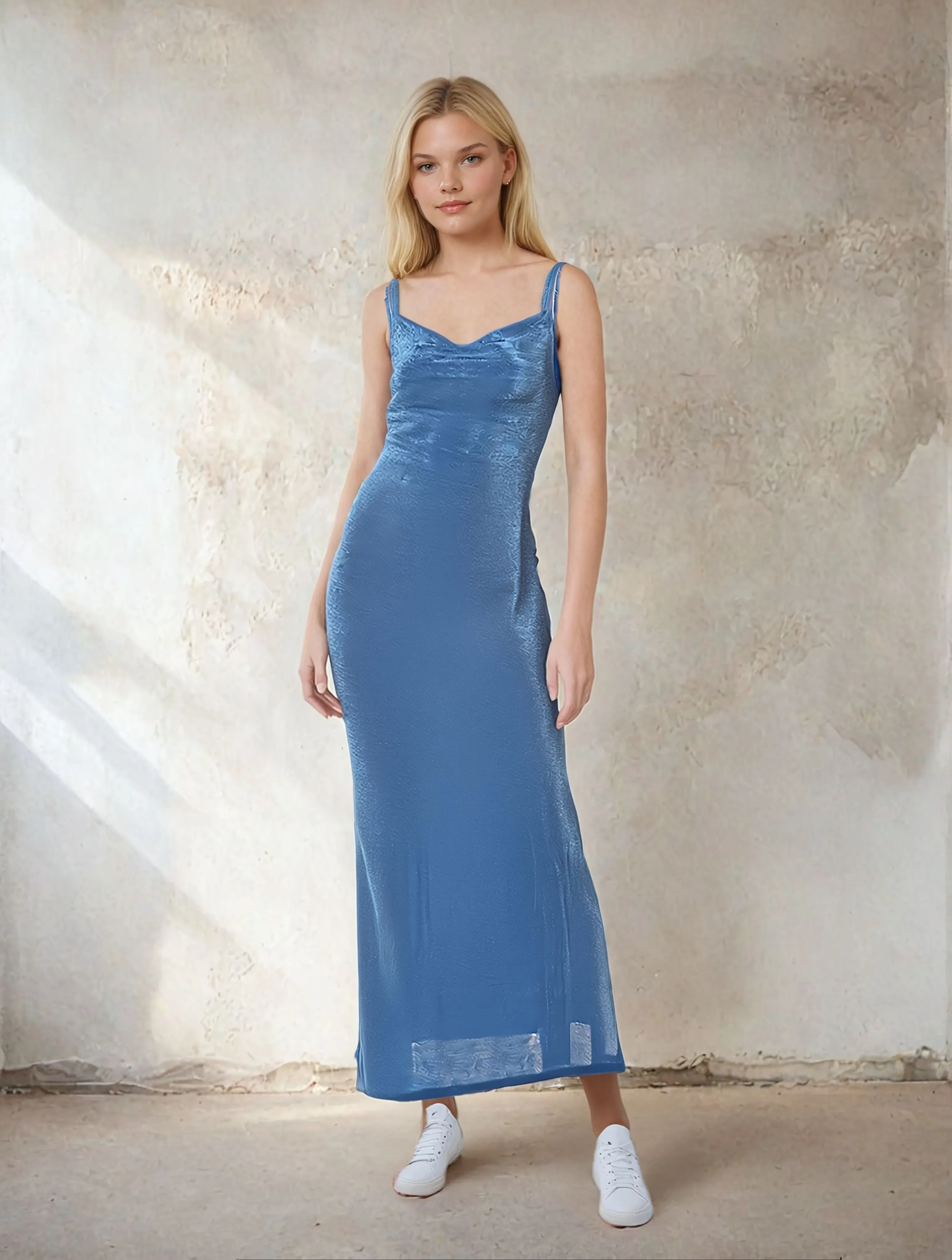 Blue Textured Bodycon Dress - Image 2