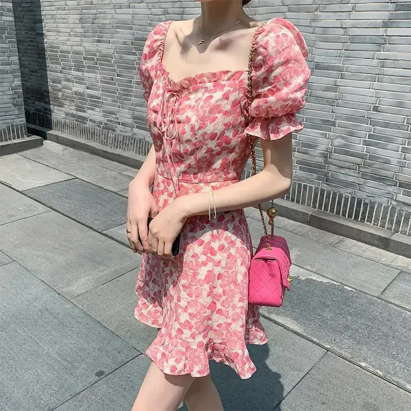 Pink Floral Sweetheart Neck Mini Dress - Image 3