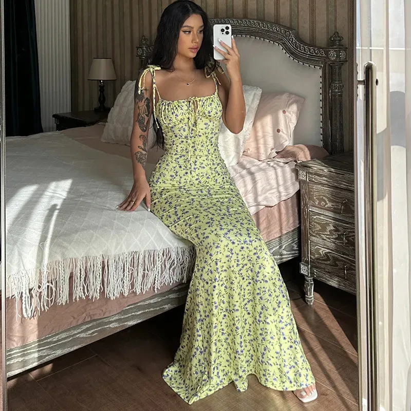 Yellow Floral Maxi Dress - Image 3