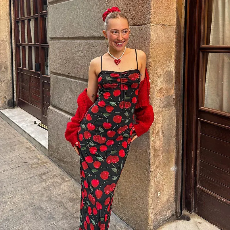 Black Cherry Printed Bodycon Maxi Dress - NEWME