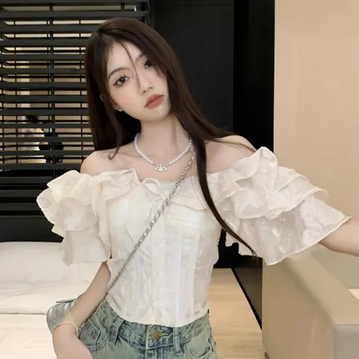 トップス andmarry Mew frill tops ANDMARY】Mew frill tops