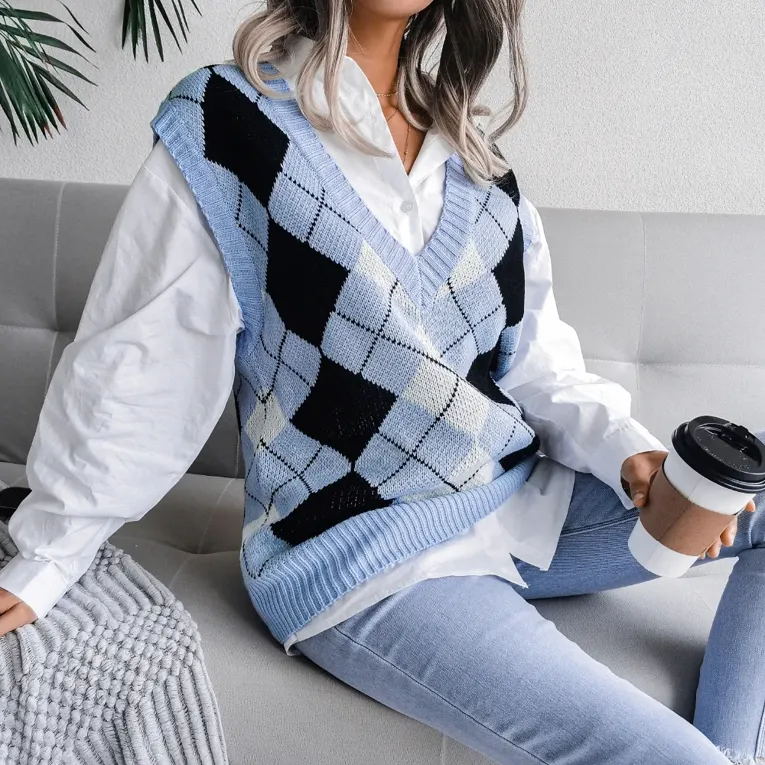 Light Blue Argyle V-Neck Sweater Vest - NEWME