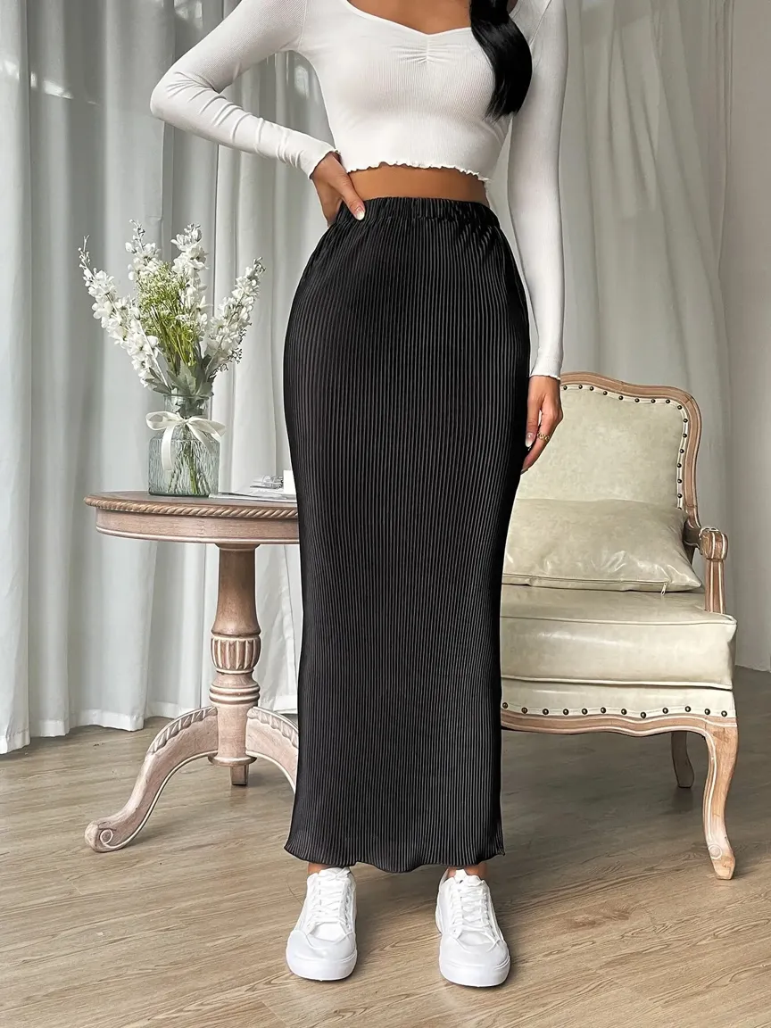 Black Ribbed Bodycon Skirt - NEWME