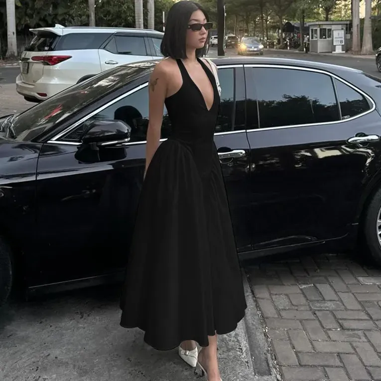 Black Solid Halter Neck Maxi Dress - Image 1