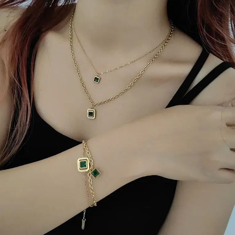 Imitation Gold Square Faux Emerald Studded Layered Necklace - Image 1