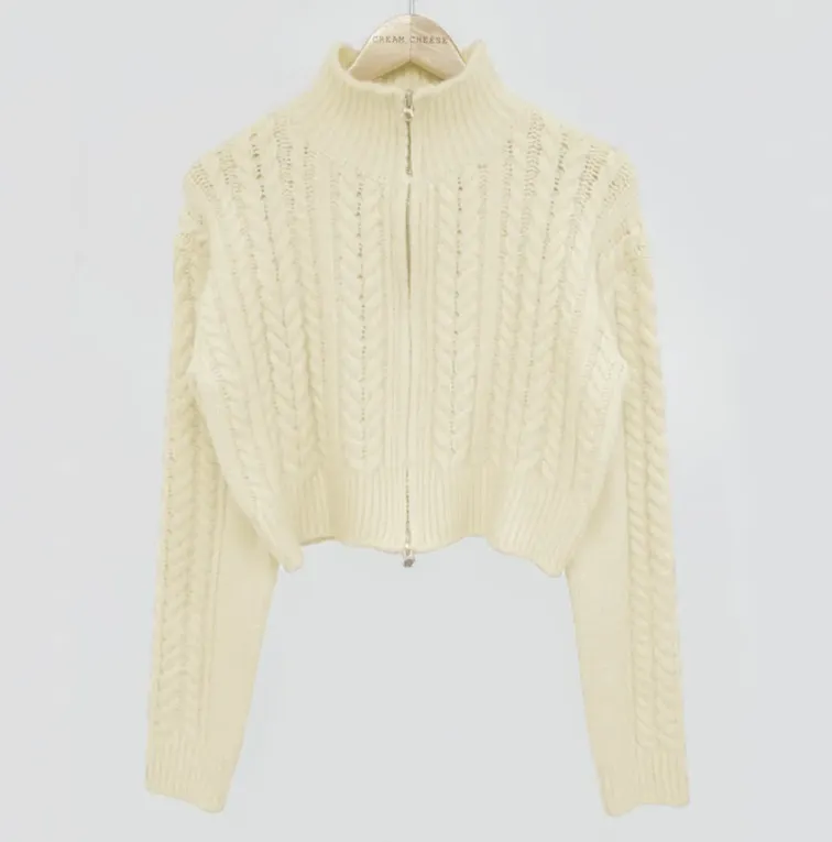Twist Knitted Zipper Up Sweater - NEWME