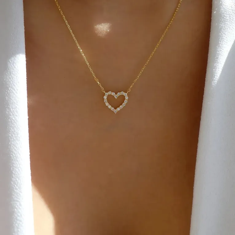 Imitation Gold Heart Cubic Zirconia Pendant Necklace - Image 1