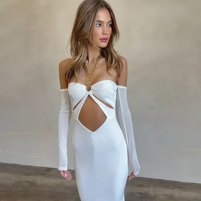 White Solid Off Shoulder Maxi Dress - NEWME