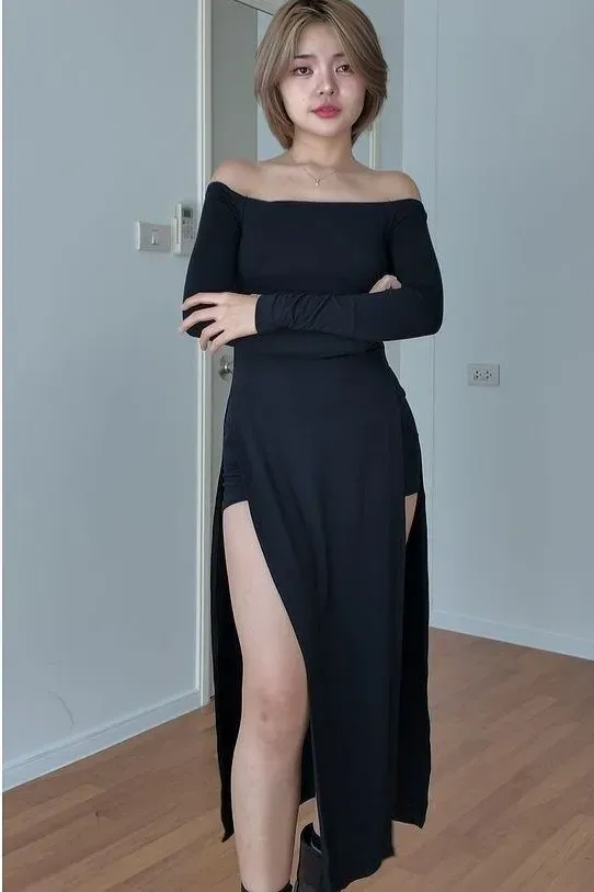 Black Off Shoulder Slit Midi Dress - NEWME