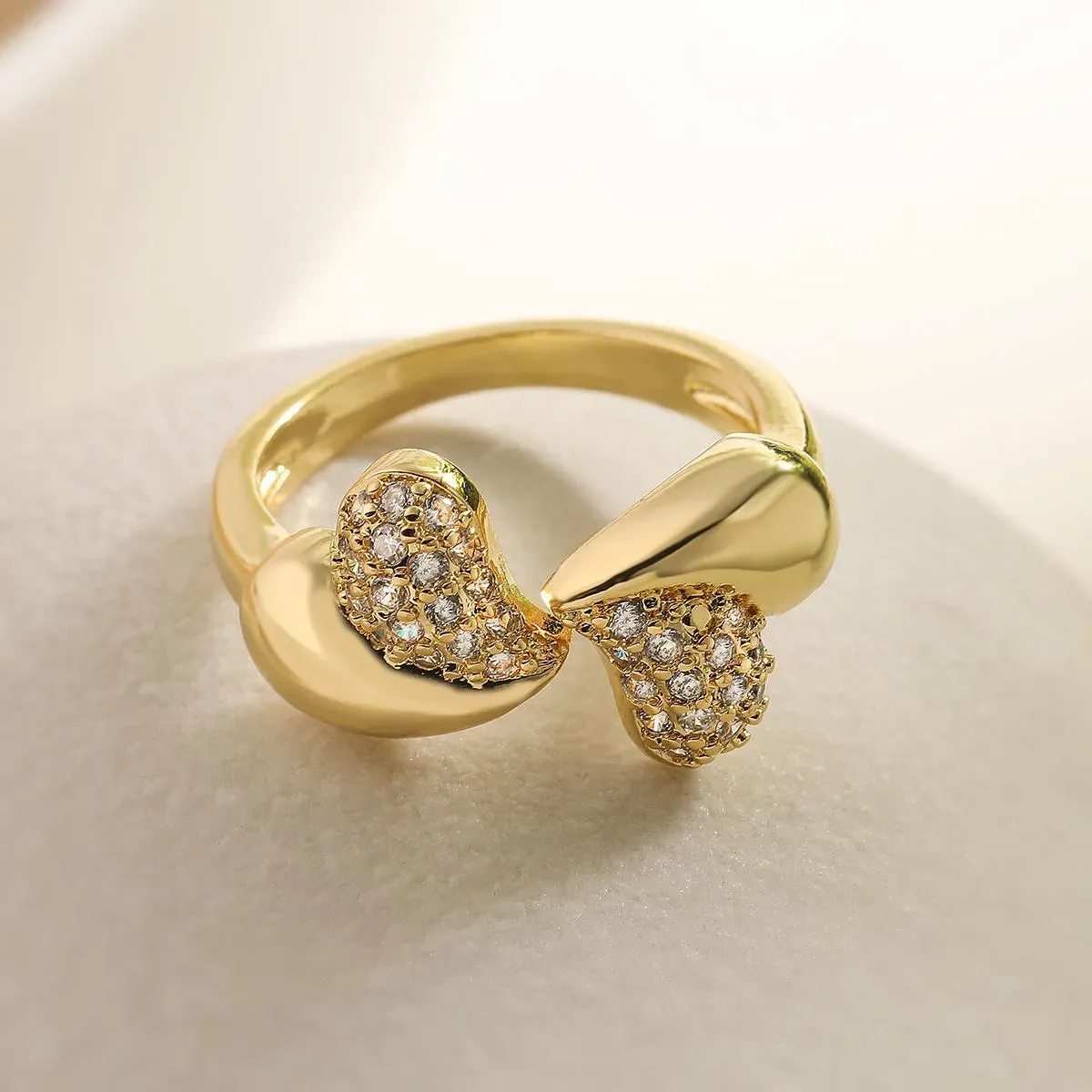 Imitation Gold Paisley Cubic Zirconia Studded Ring - NEWME