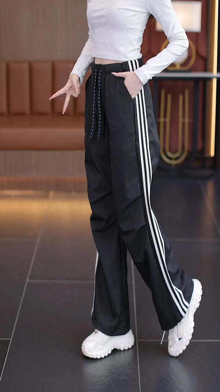 Black Solid Relaxed Track Pants - Image 1