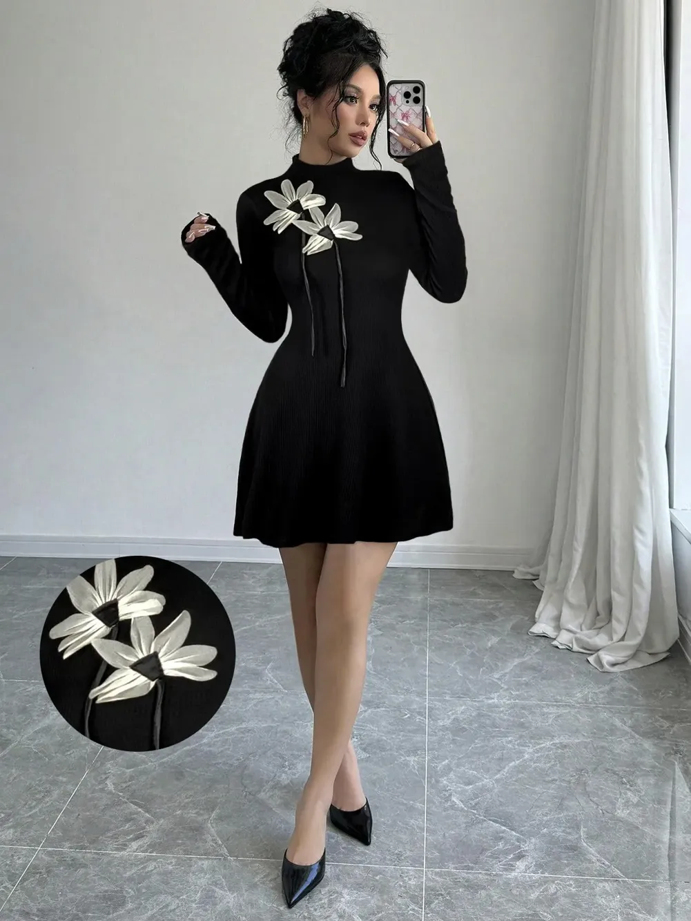 新品未開封 Mary logo flare mini dress Black