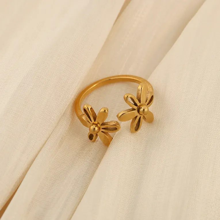 Imitation Gold Floral Ring - Image 1