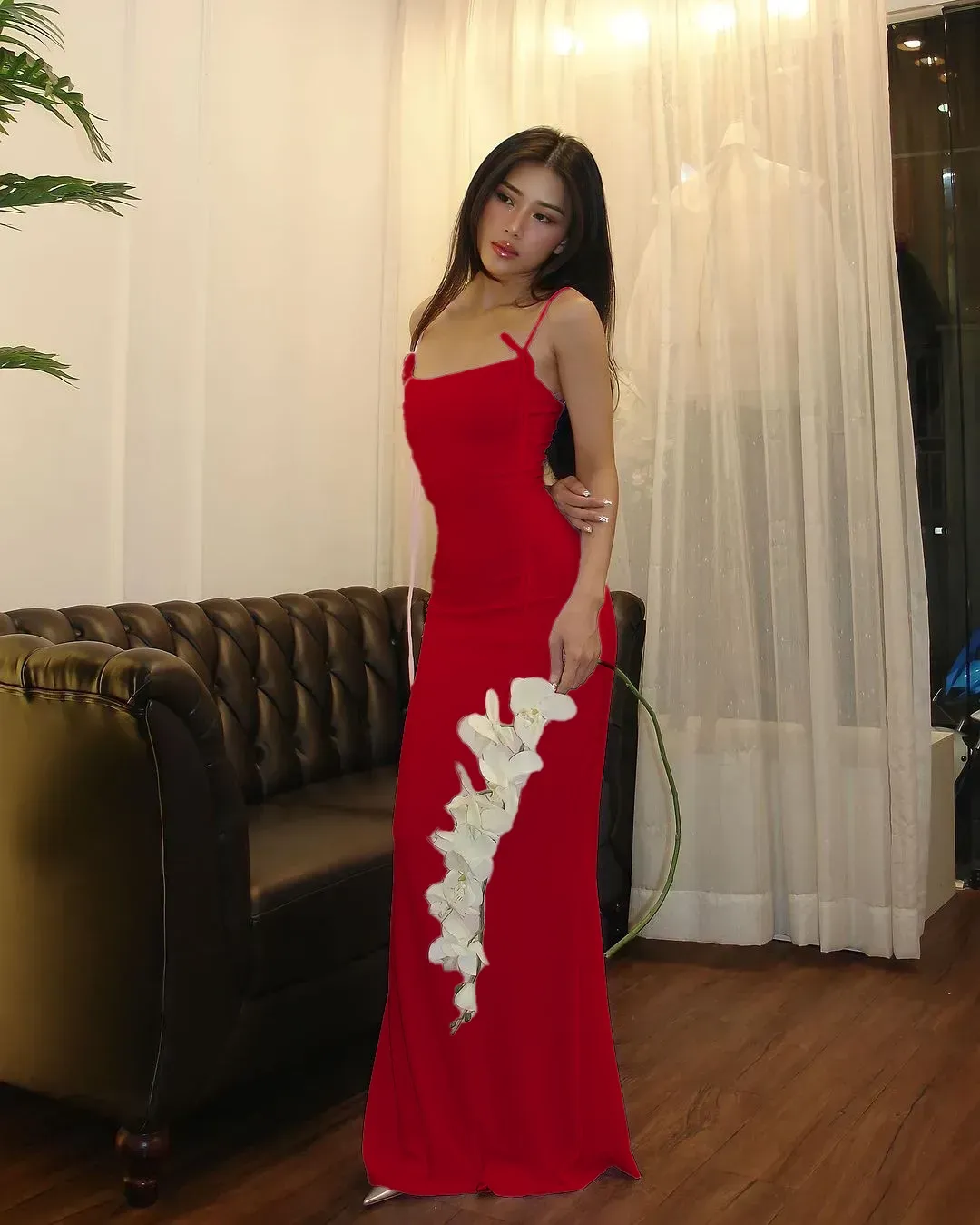 Mermaid Hem Strappy Maxi Dress - Image 3