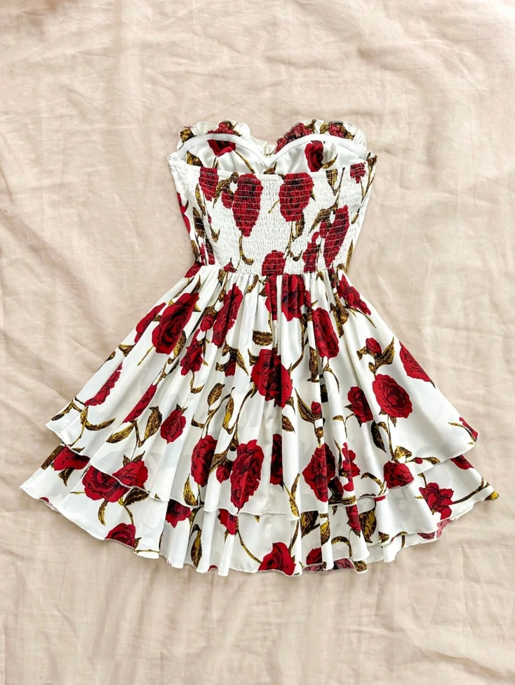 short orange dress Orange V Neck Satin Tight Short Homecoming Dresses DM24082805 – Dressmeet