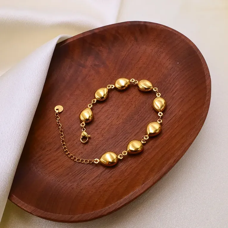 Imitation Gold Chunky Link Bracelet - Image 1