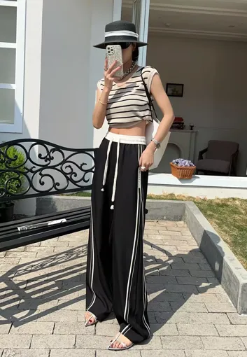 Black Stripes Wide Leg Trousers - NEWME
