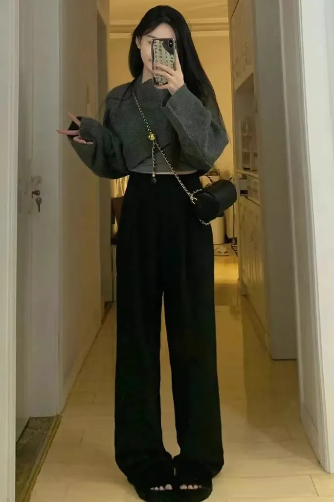 Black High Rise Korean Style Trouser - Image 1