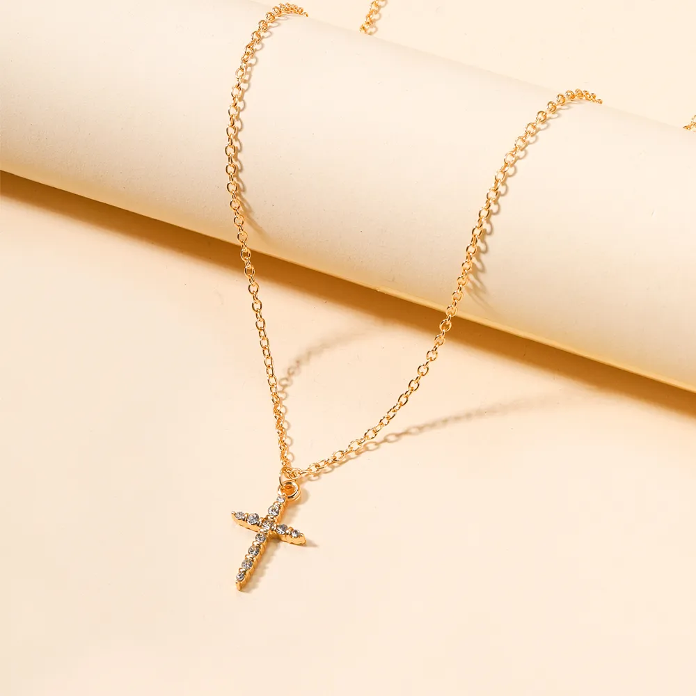 Gold Imitation Cross Pendant Necklace - NEWME