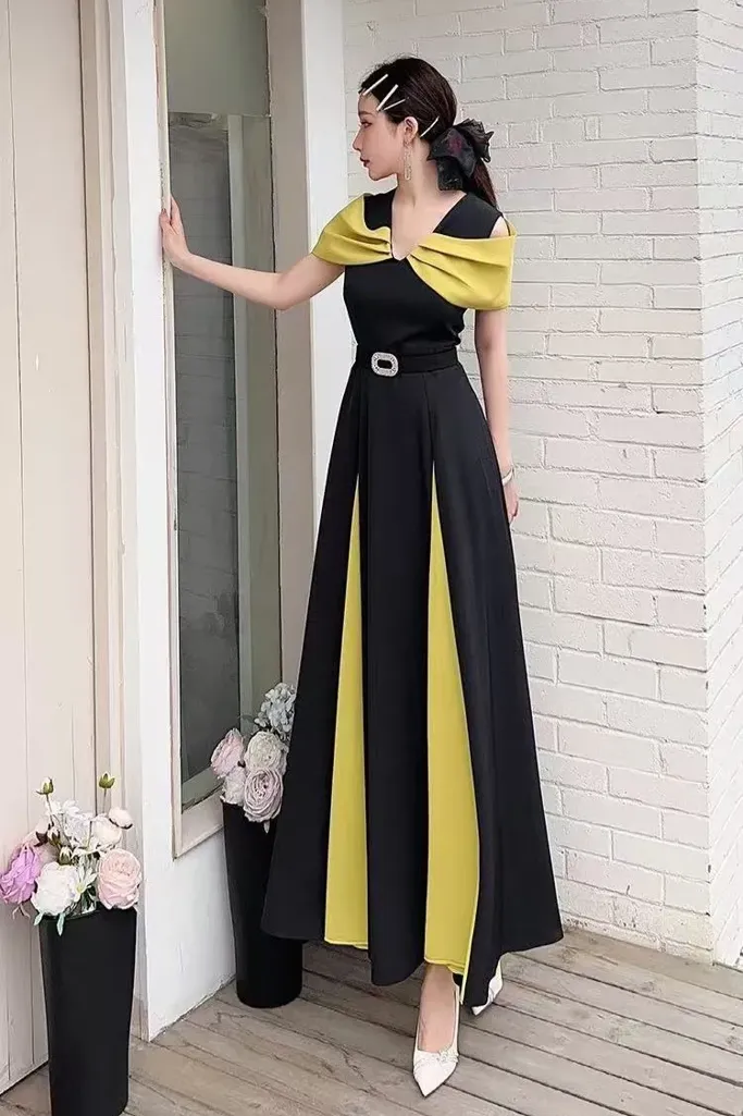 Black Colour Blocked Belted Maxi Dress - Image 1