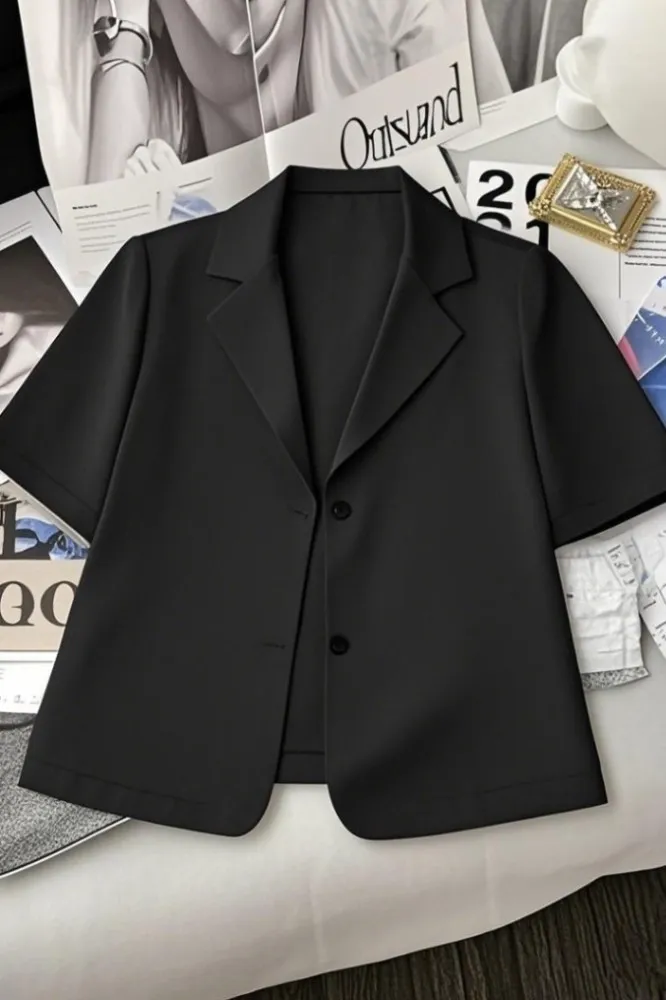 Black Solid Notched Collar Blazer - Image 1