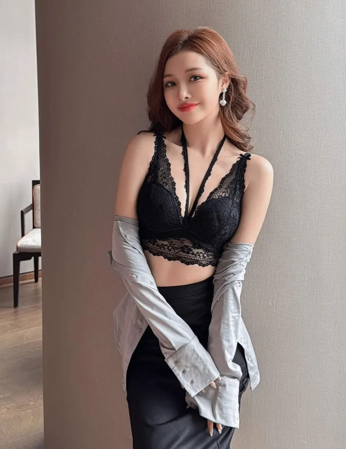 Black Lace Mesh Bra - Image 1